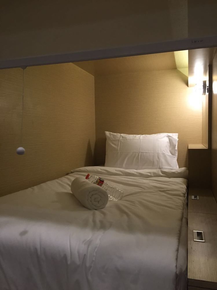 พีโอดี เฮาส์ มากัสซาร์ Hostel มากาซาร์ ภายนอก รูปภาพ
