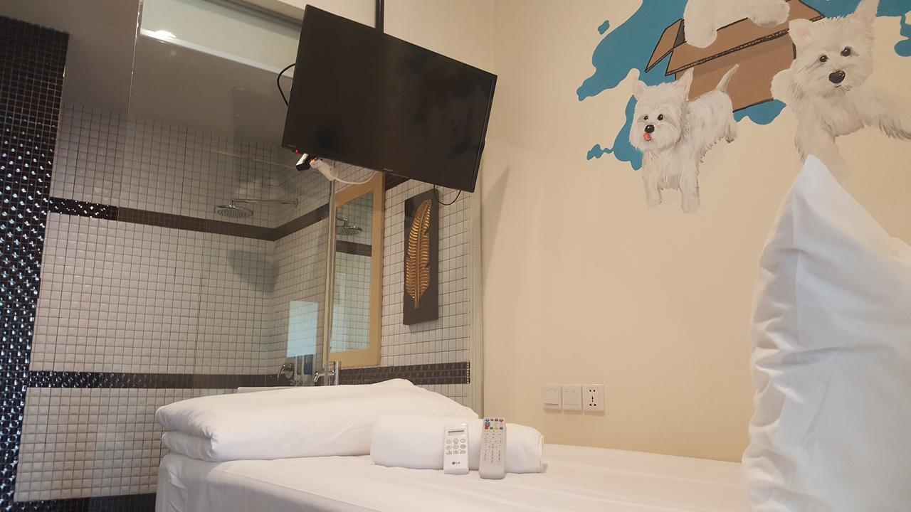 พีโอดี เฮาส์ มากัสซาร์ Hostel มากาซาร์ ภายนอก รูปภาพ